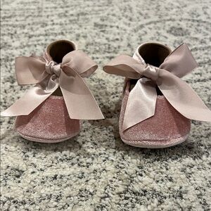 Pink Velvet Baby Shoes with Bows
